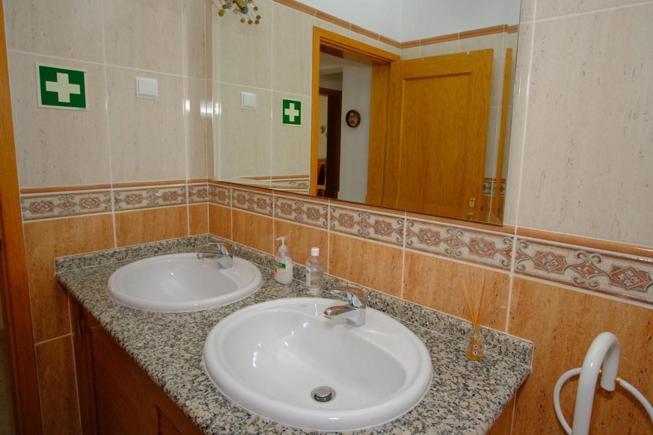 Apartamento T2 Em Condominio Fechado. Albufeira Exterior foto